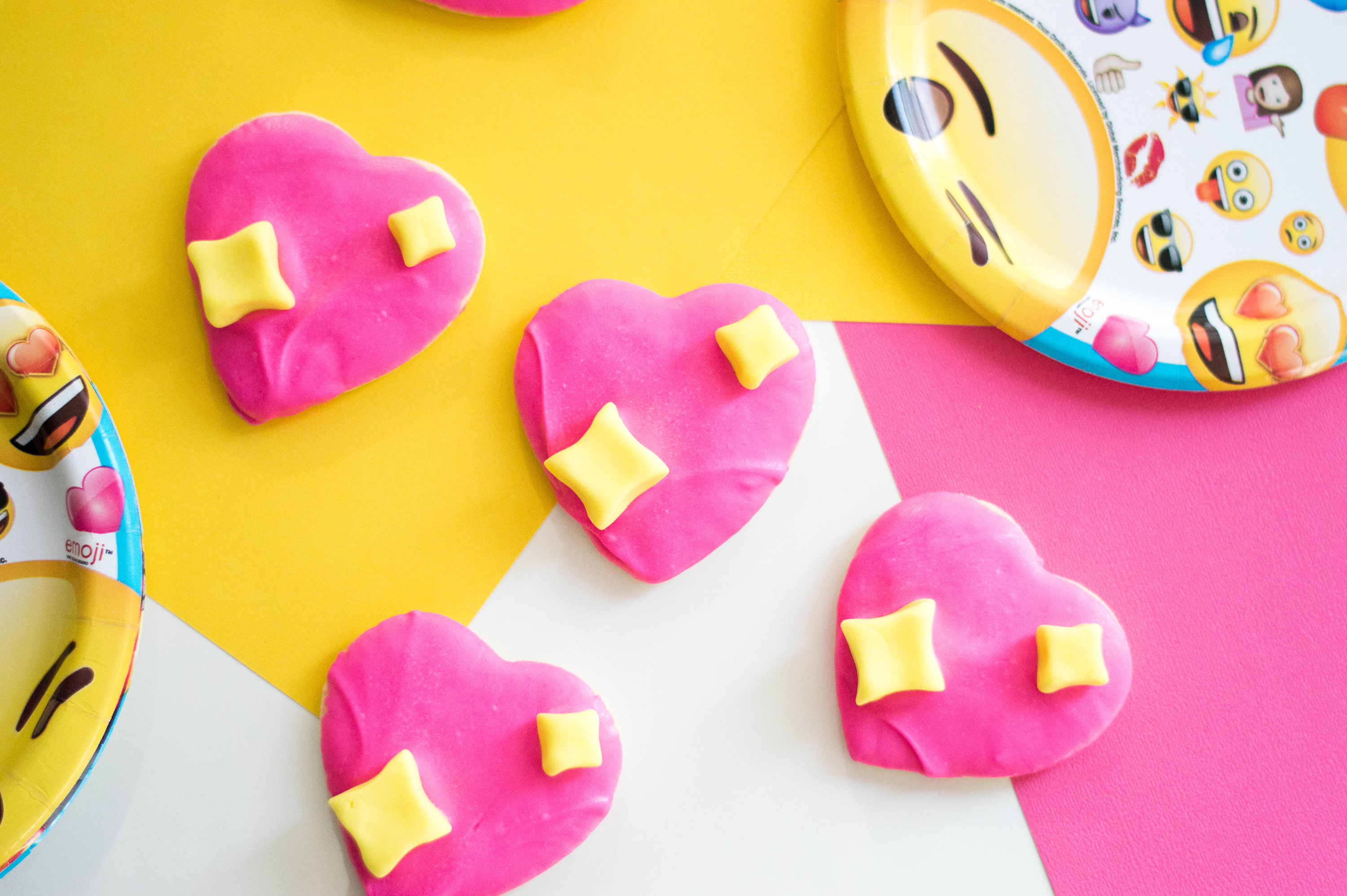 Gimme all the heart eyes with these emoji cookies.